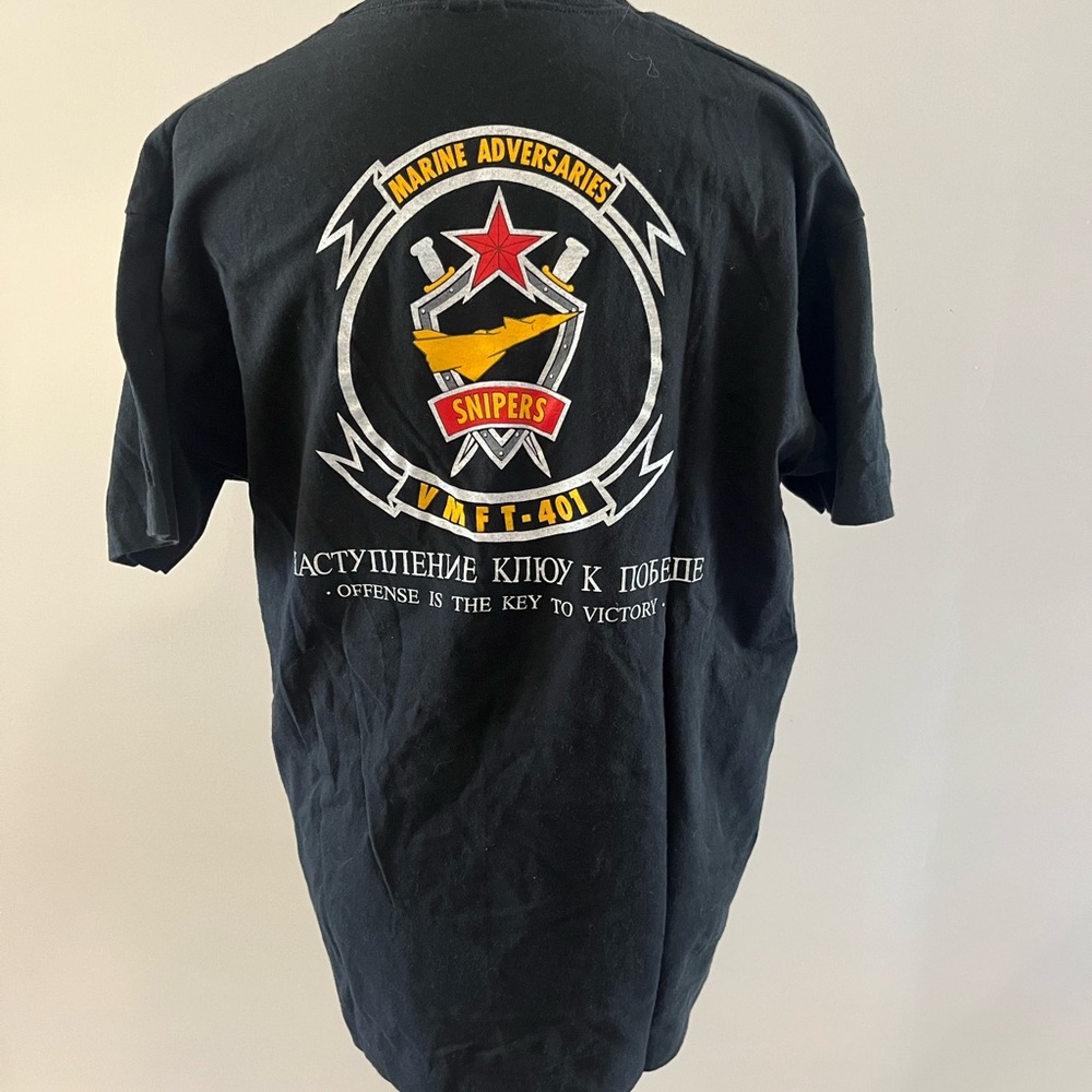 Marine Adversaries VMFT-401 Snipers Graphic Tee – Men’s L Black